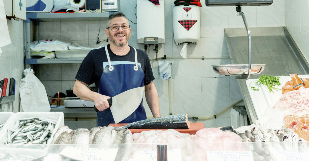 Pescados y mariscos Fer y Charo - Mercado Delicias Zaragoza